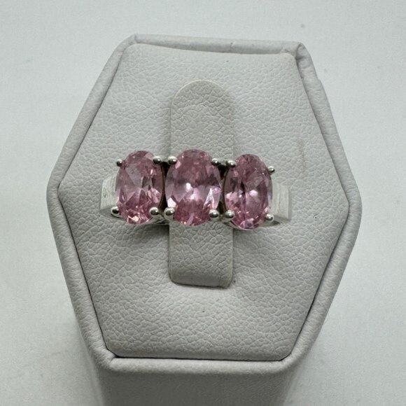 Sterling Silver Diamonique Pink CZ 3 Stone Oval Cut Ring size 8 .925 - Picture 7 of 7